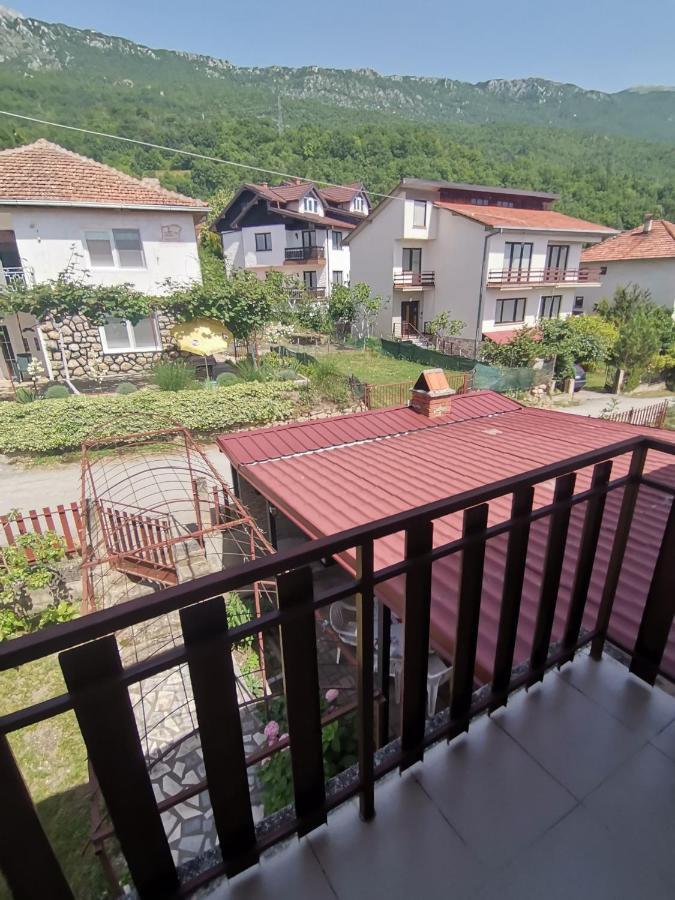 Guesthouse Zimovski Peštani Zewnętrze zdjęcie