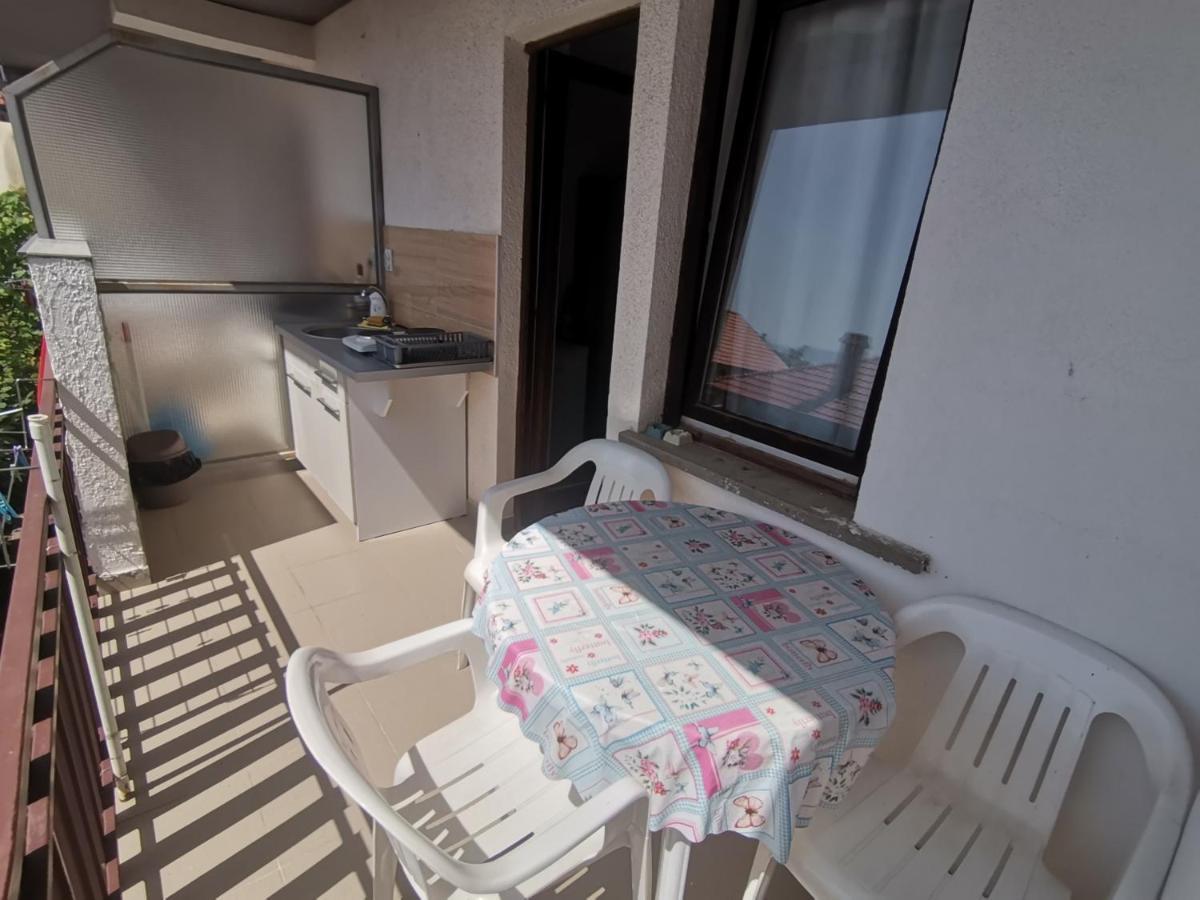 Guesthouse Zimovski Peštani Zewnętrze zdjęcie