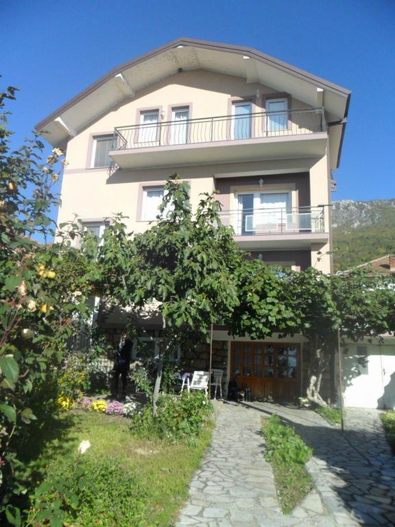 Guesthouse Zimovski Peštani Zewnętrze zdjęcie