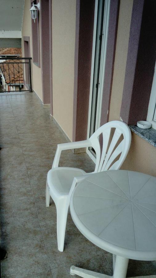 Guesthouse Zimovski Peštani Zewnętrze zdjęcie